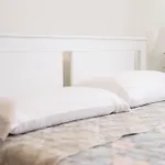 Dylan Apartment Rom